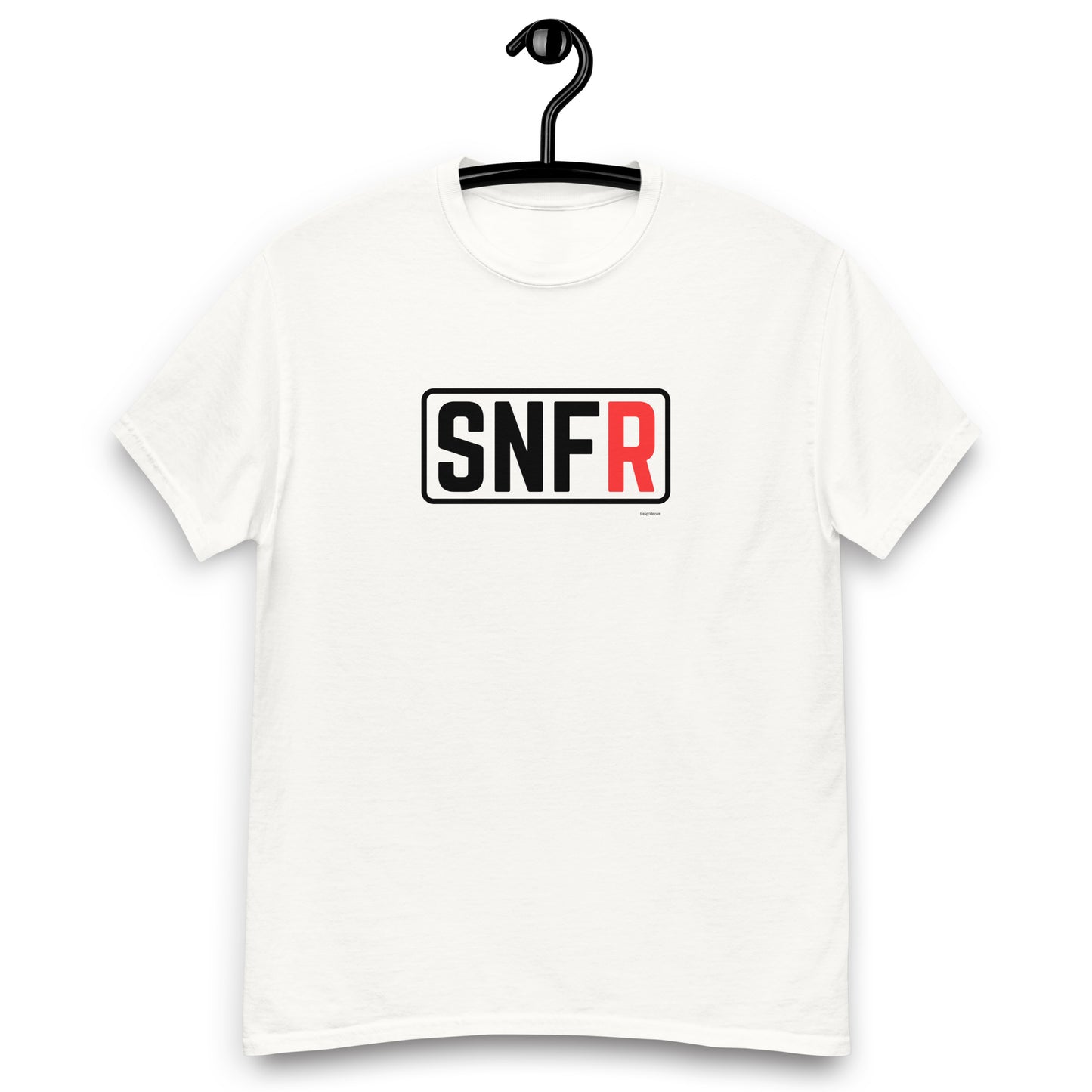 t shirt sniffer