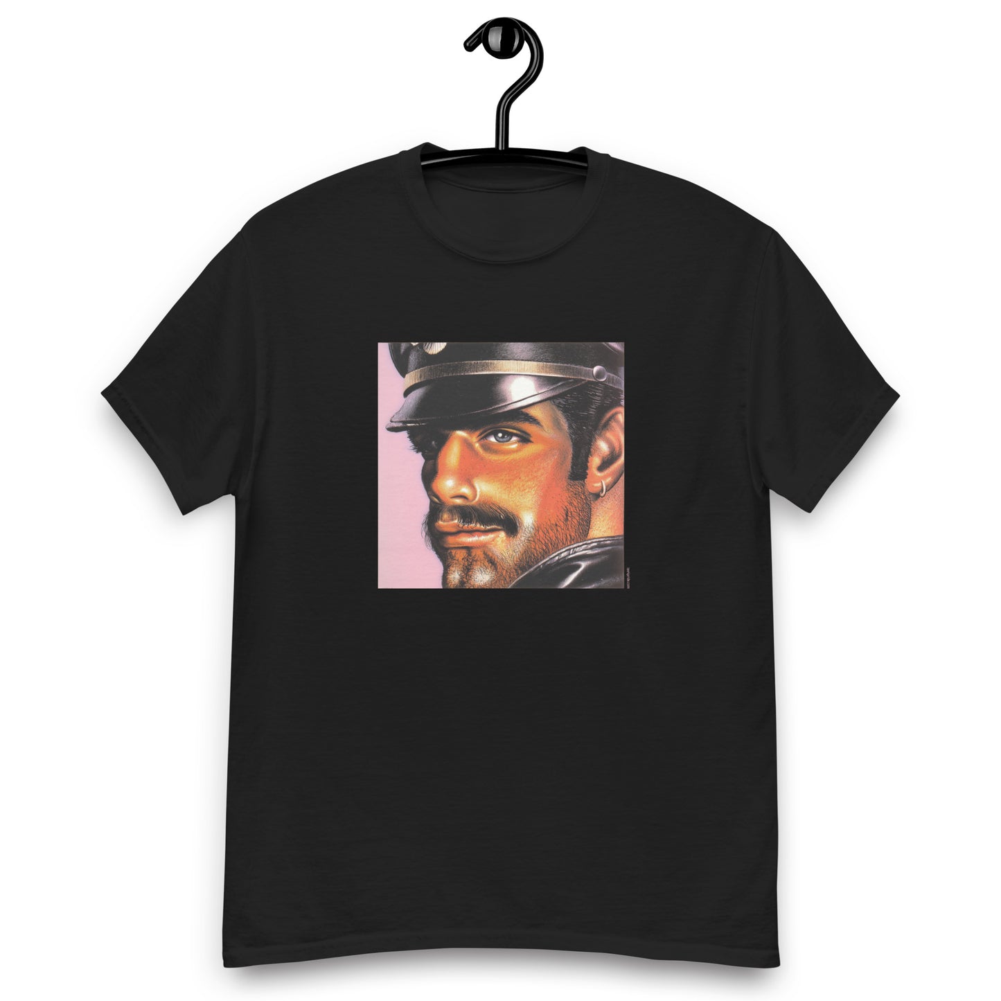 tee shirt gay macho